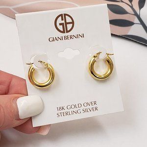 Giani Bernini, 18 K Gold small hoop fashion earrings, NWT
